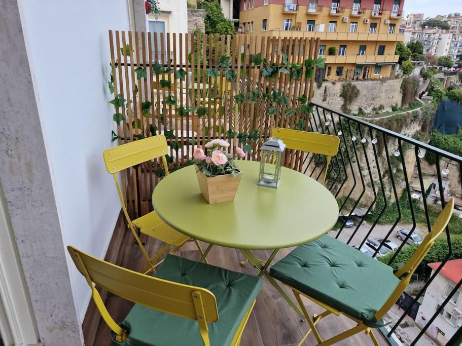 Olivella21 Luxury Apartment Montesanto Νάπολη Εξωτερικό φωτογραφία