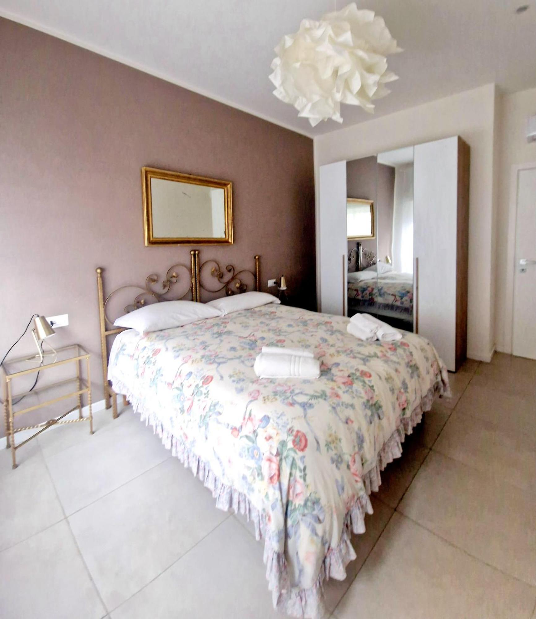 Olivella21 Luxury Apartment Montesanto Νάπολη Εξωτερικό φωτογραφία